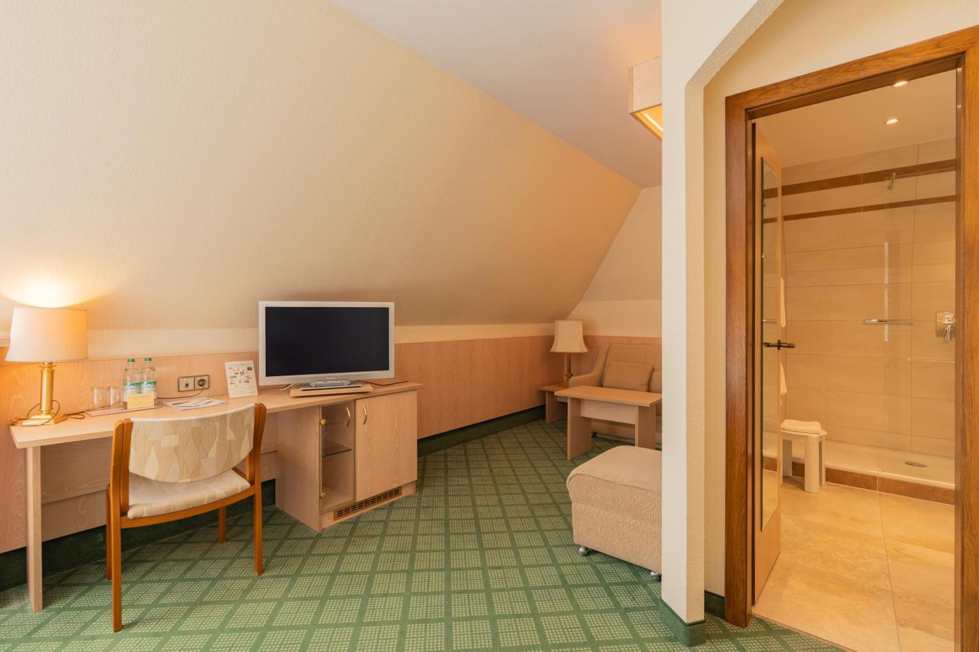 רוזנהיים Parkhotel Crombach חדר תמונה