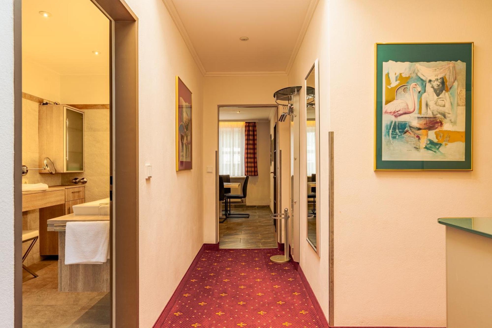 רוזנהיים Parkhotel Crombach חדר תמונה